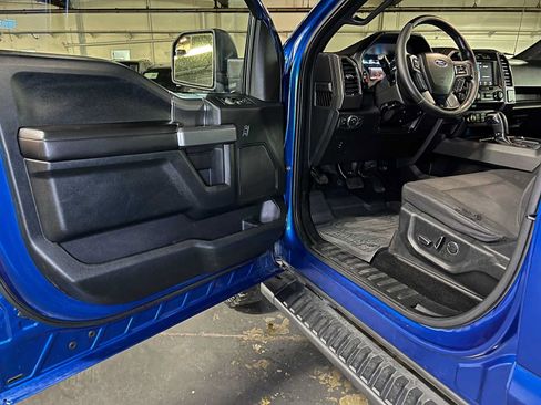Used 2017 Ford F150 XLT w/ Equipment Group 302A Luxury AWD/4WD image 22