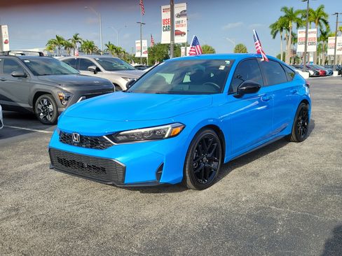 Used 2025 Honda Civic Sport image 5