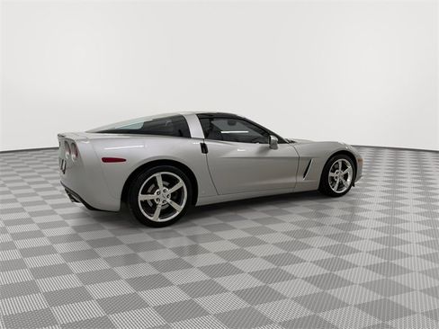 Used 2008 Chevrolet Corvette Coupe w/ Preferred Equipment Group image 11