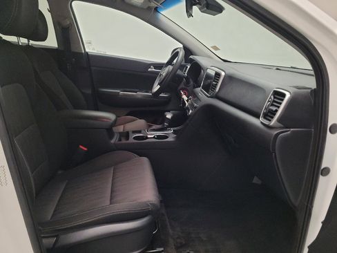 Used 2021 Kia Sportage LX AWD/4WD image 21