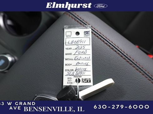 Used 2025 Ford Explorer Active w/ Active Comfort Package image 34