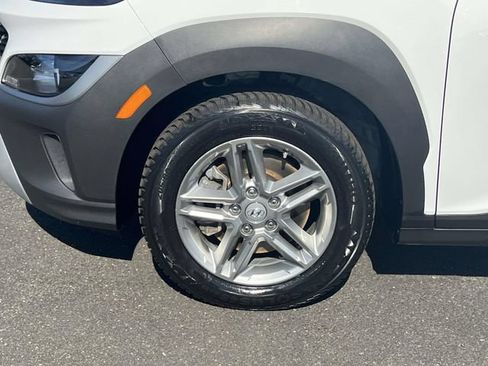 Certified 2023 Hyundai Kona SE AWD/4WD image 11