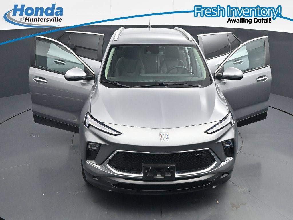 Used 2024 Buick Encore GX Sport Touring AWD/4WD image 41