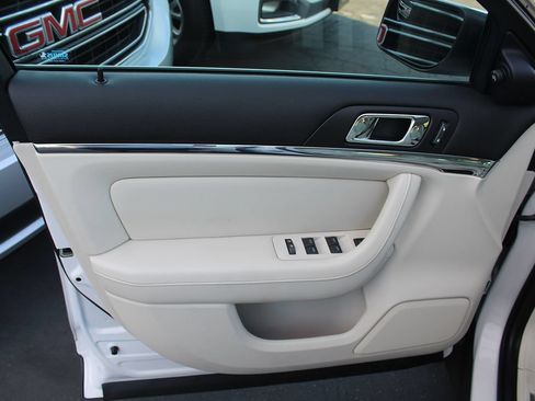 Used 2011 Lincoln MKS w/ 101A Rapid Spec Order Code FWD image 15