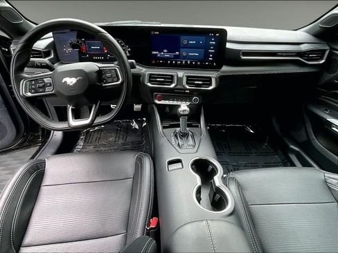 Used 2024 Ford Mustang GT Premium RWD image 17