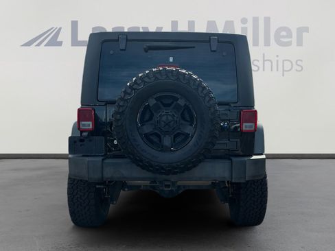 Used 2013 Jeep Wrangler Unlimited Sport w/ Max Tow Pkg image 4