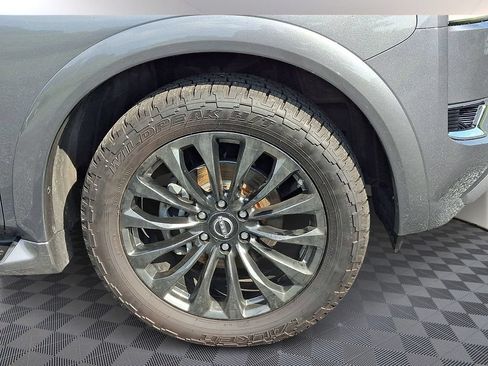 Used 2024 Nissan Armada Platinum w/ Captain's Chairs Package AWD/4WD image 10