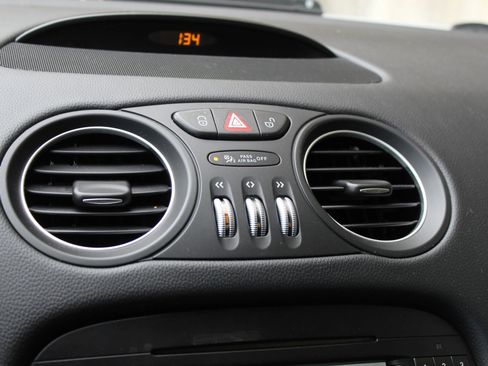 Used 2007 Mercedes-Benz SL 550 SL 550 Roadster 2D image 30