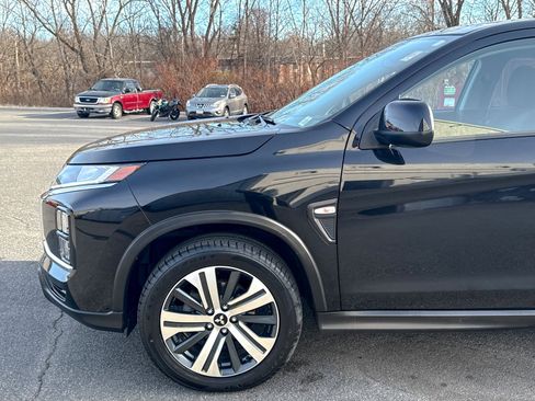 Used 2024 Mitsubishi Outlander Sport ES image 9