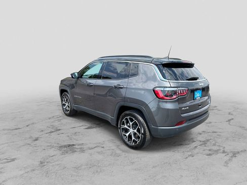 Certified 2024 Jeep Compass Limited w/ Sun and Sound Group AWD/4WD image 6