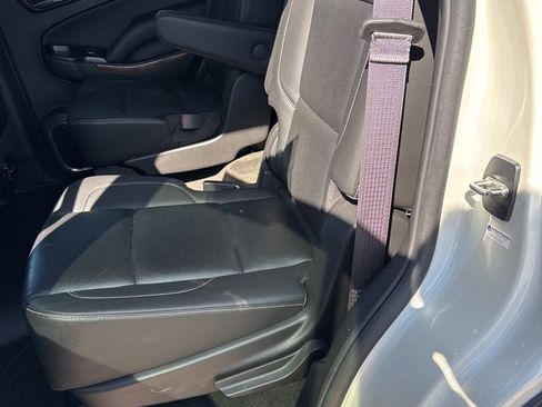 Used 2015 Chevrolet Tahoe LTZ AWD/4WD image 27