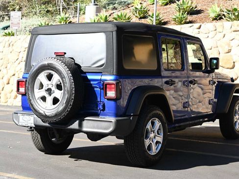 Used 2019 Jeep Wrangler Unlimited Sport S image 6