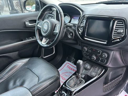 Used 2019 Jeep Compass Limited w/ Safety & Security Group image 17