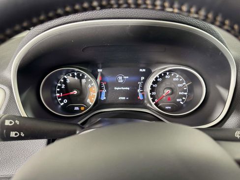 Used 2020 Jeep Compass Latitude w/ Popular Equipment Group image 3