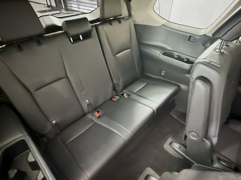 Used 2024 Toyota Grand Highlander Limited image 25