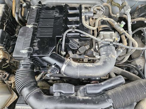 Used 2015 Nissan Frontier S image 28