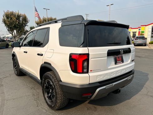 New 2026 Honda Passport TrailSport Elite image 5