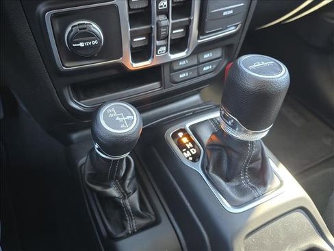 New 2026 Jeep Gladiator Sport image 10