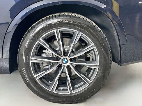 New 2026 BMW X5 xDrive40i w/ M Sport Package image 31