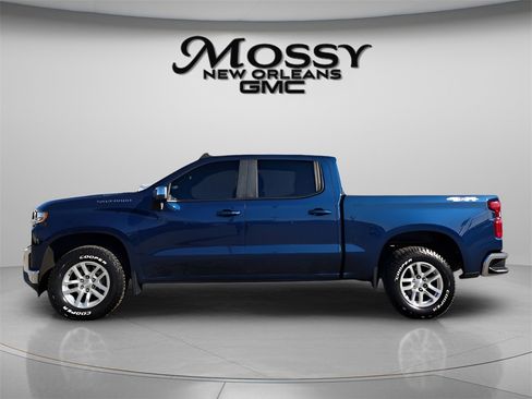 Used 2021 Chevrolet Silverado 1500 LT w/ Convenience Package II image 8