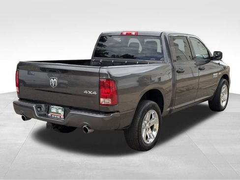 Used 2018 RAM 1500 Express w/ Express Value Package AWD/4WD image 6