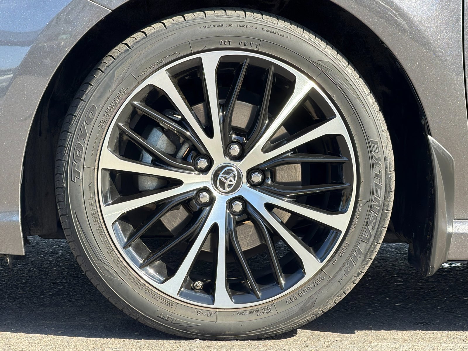 Used 2019 Toyota Camry SE w/ Convenience Package FWD image 22