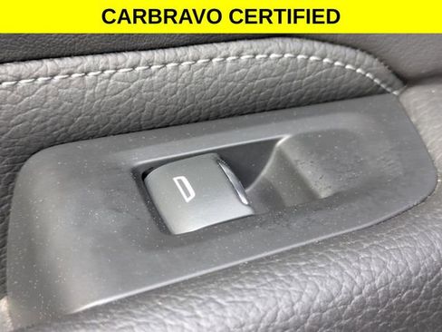 Certified 2023 GMC Yukon XL Denali AWD/4WD image 27