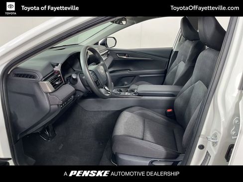 Certified 2025 Toyota Camry LE image 21