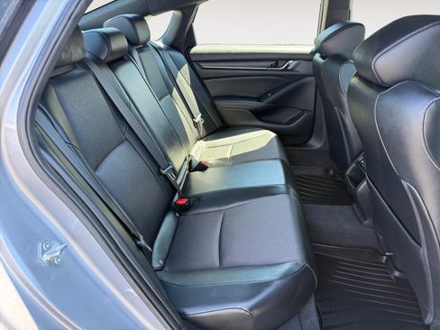 Used 2022 Honda Accord Sport image 18