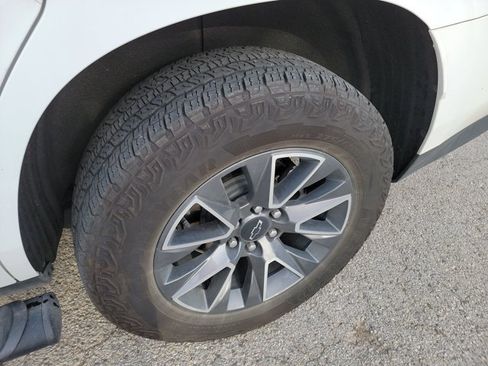 Used 2024 Chevrolet Tahoe Z71 AWD/4WD image 9