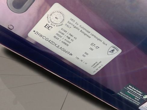 Used 2018 Lamborghini Aventador S image 18