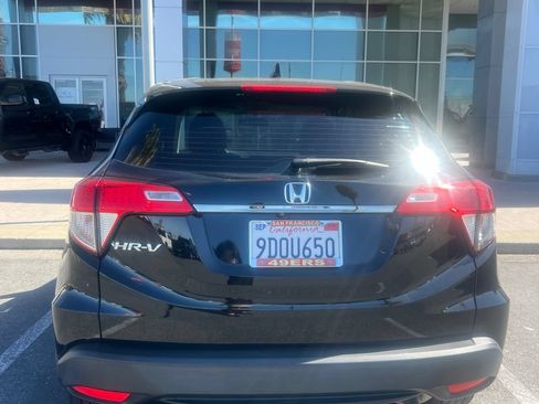 Used 2022 Honda HR-V LX image 5
