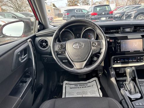 Used 2016 Scion iM Base image 18