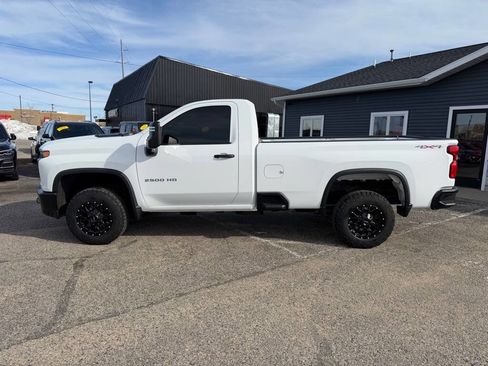 Used 2022 Chevrolet Silverado 2500 W/T w/ WT Fleet Convenience Package AWD/4WD image 2