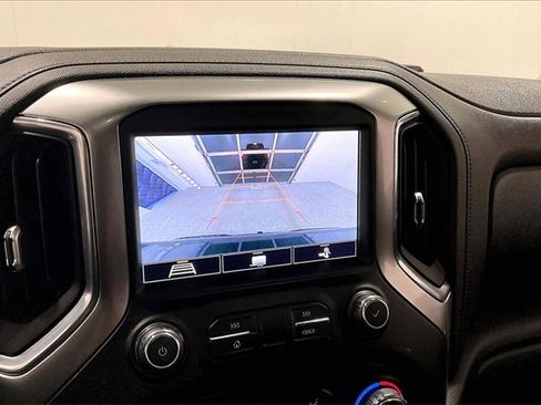 Used 2020 Chevrolet Silverado 1500 RST image 15