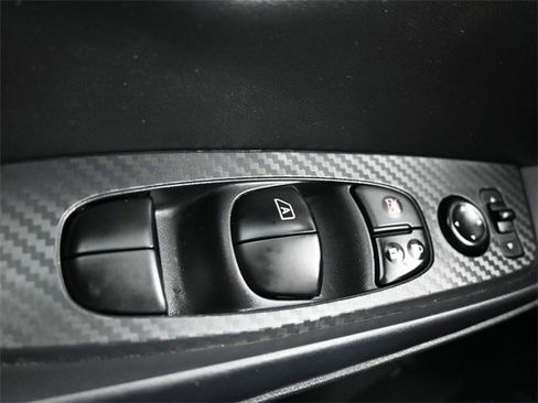 Used 2023 Nissan Sentra SV image 28