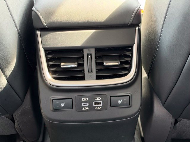 Certified 2025 Subaru Outback Touring XT AWD/4WD image 34