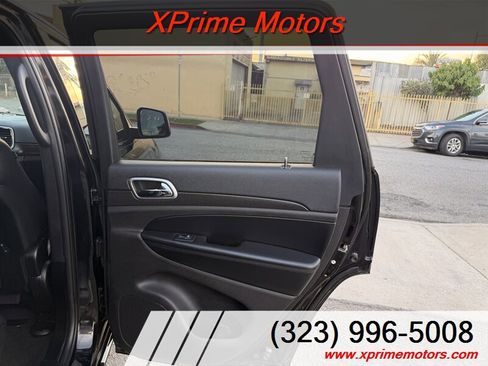 Used 2017 Jeep Grand Cherokee Altitude image 30