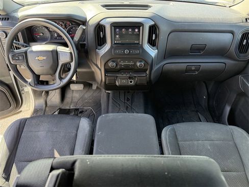 Used 2019 Chevrolet Silverado 1500 Custom w/ Custom Convenience Package image 25