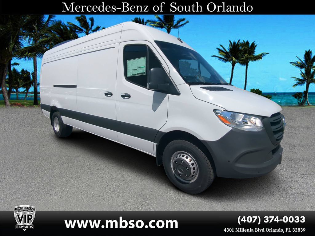 Used 2026 Mercedes-Benz Sprinter 3500 image 1