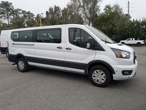 Used 2024 Ford Transit 350 XLT image 2