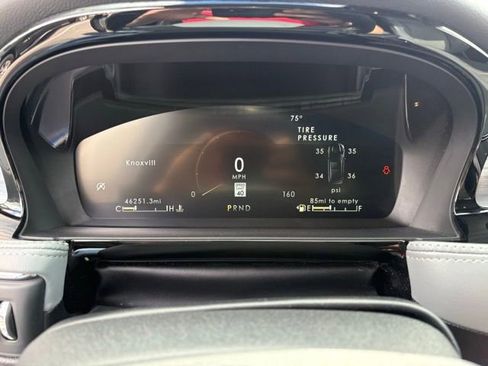 Used 2022 Lincoln Corsair Reserve w/ Equipment Group 201A image 16