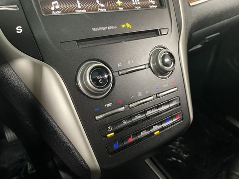 Used 2017 Lincoln MKC Reserve w/ Canadian Touring Package image 24