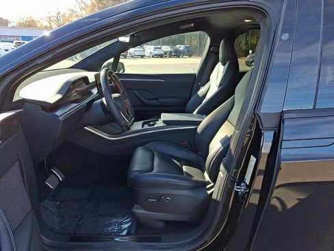 Used 2022 Tesla Model X Plaid image 19