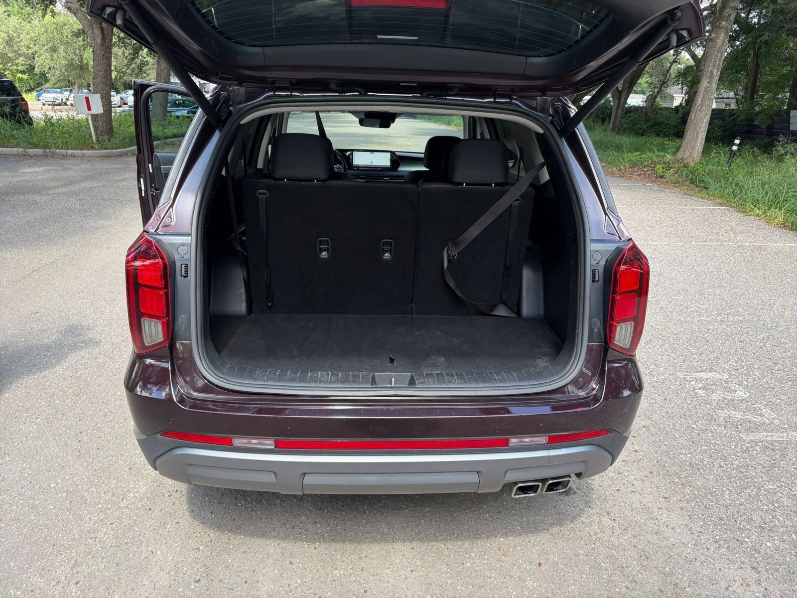 Used 2024 Hyundai Palisade SEL FWD image 33