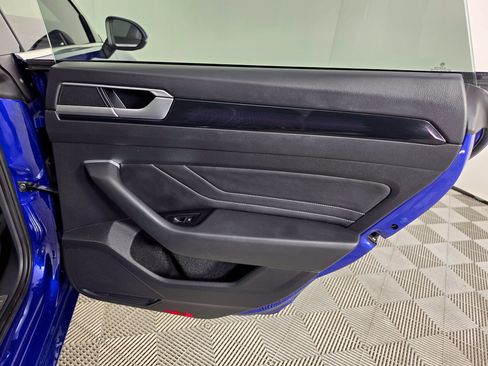 Used 2021 Volkswagen Arteon SEL FWD image 40