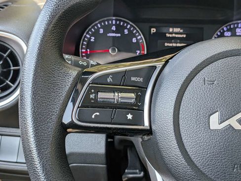 Used 2024 Kia Forte LXS FWD image 22