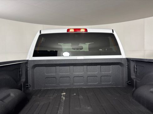 Used 2025 RAM 2500 Big Horn AWD/4WD image 24