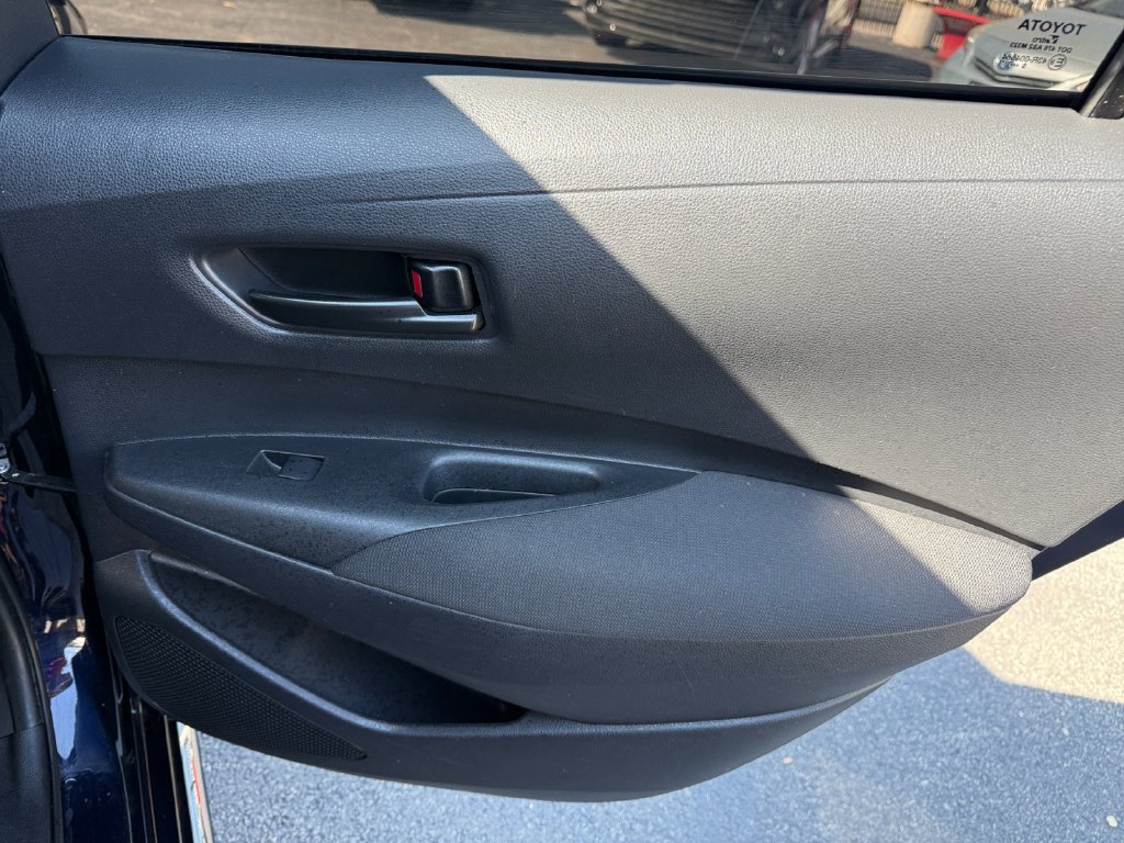 Used 2026 Toyota Corolla LE w/ LE Premium Package FWD image 20