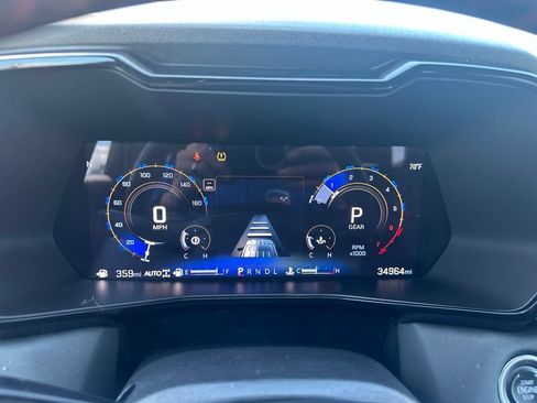 Certified 2024 Chevrolet Colorado Z71 w/ Z71 Convenience Package 2 AWD/4WD image 2
